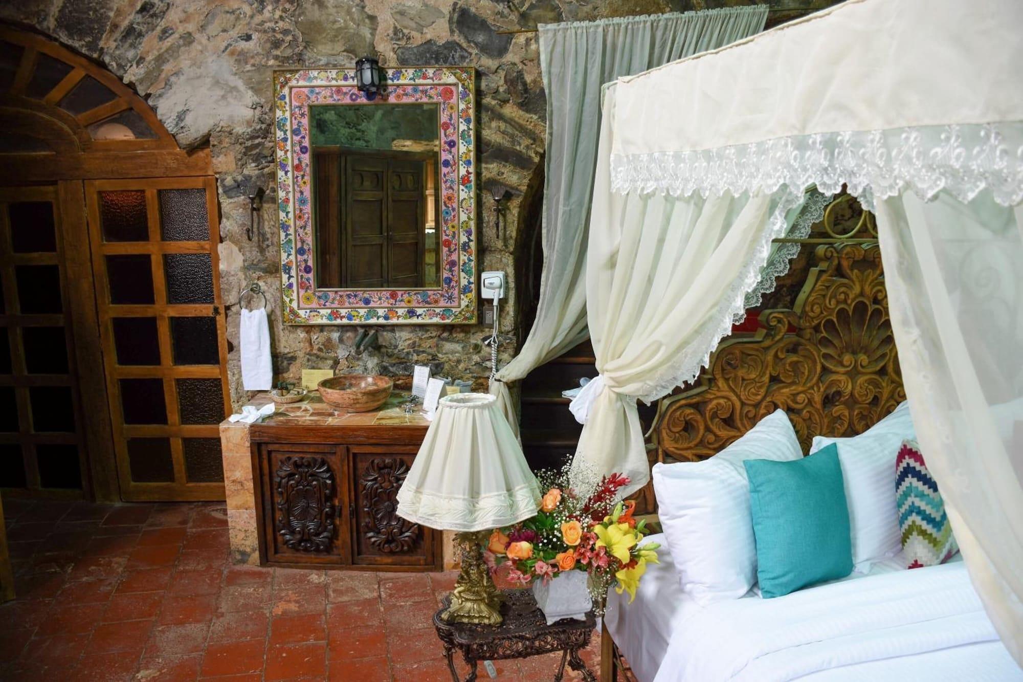 Отель Hacienda Santa Maria Regla Уаска-де-Окампо Экстерьер фото