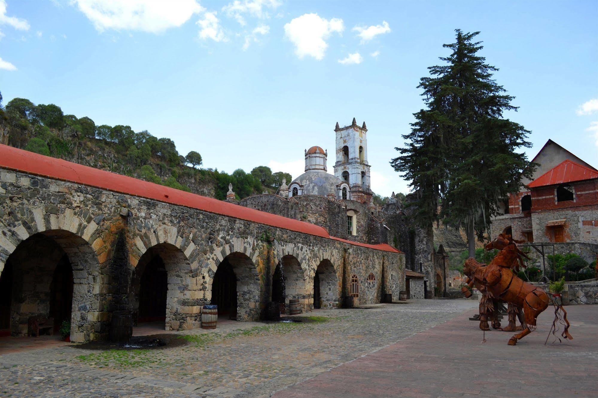 Отель Hacienda Santa Maria Regla Уаска-де-Окампо Экстерьер фото